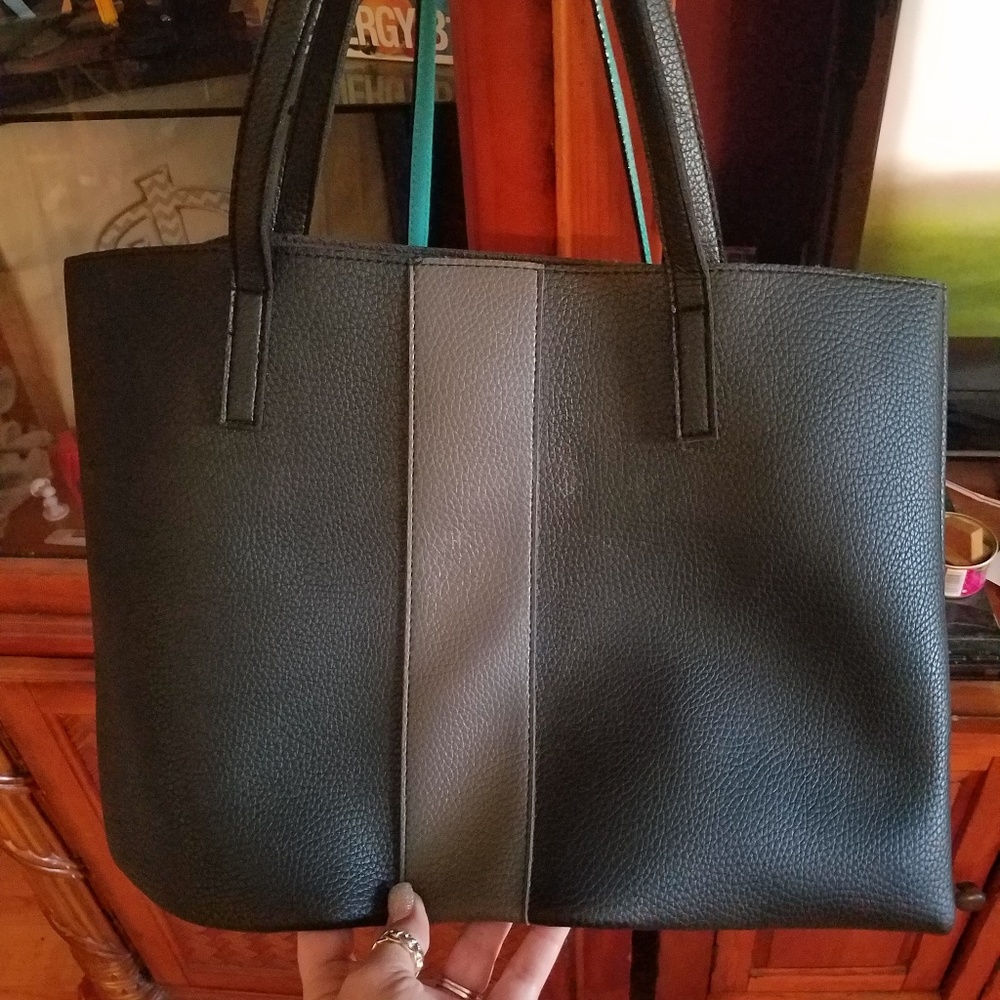 Vince Camuto black leather brief case tote
